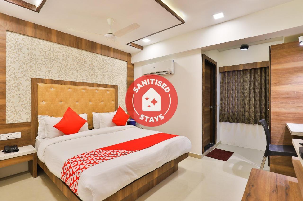 Oyo 24950 Hotel Shree Balaji Residency Αχμπανταμπάντ Εξωτερικό φωτογραφία