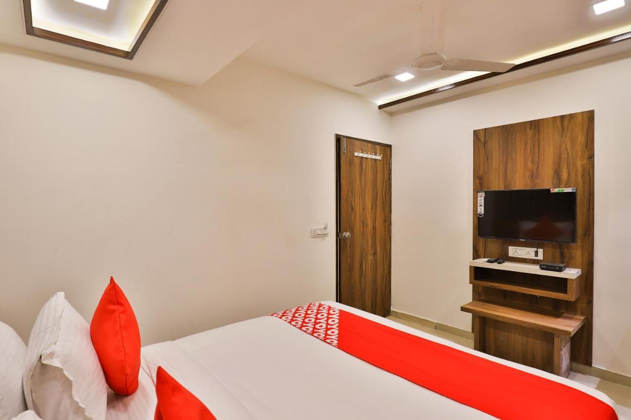 Oyo 24950 Hotel Shree Balaji Residency Αχμπανταμπάντ Εξωτερικό φωτογραφία