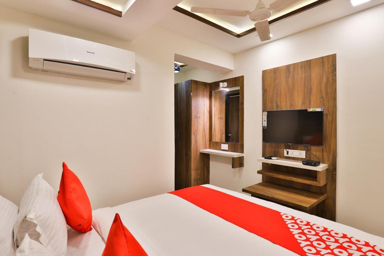 Oyo 24950 Hotel Shree Balaji Residency Αχμπανταμπάντ Εξωτερικό φωτογραφία