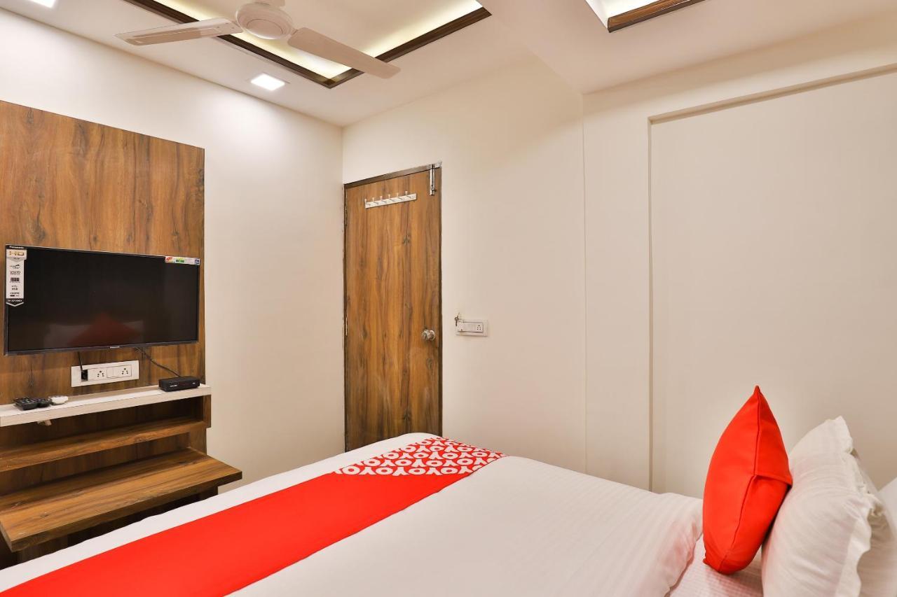 Oyo 24950 Hotel Shree Balaji Residency Αχμπανταμπάντ Εξωτερικό φωτογραφία